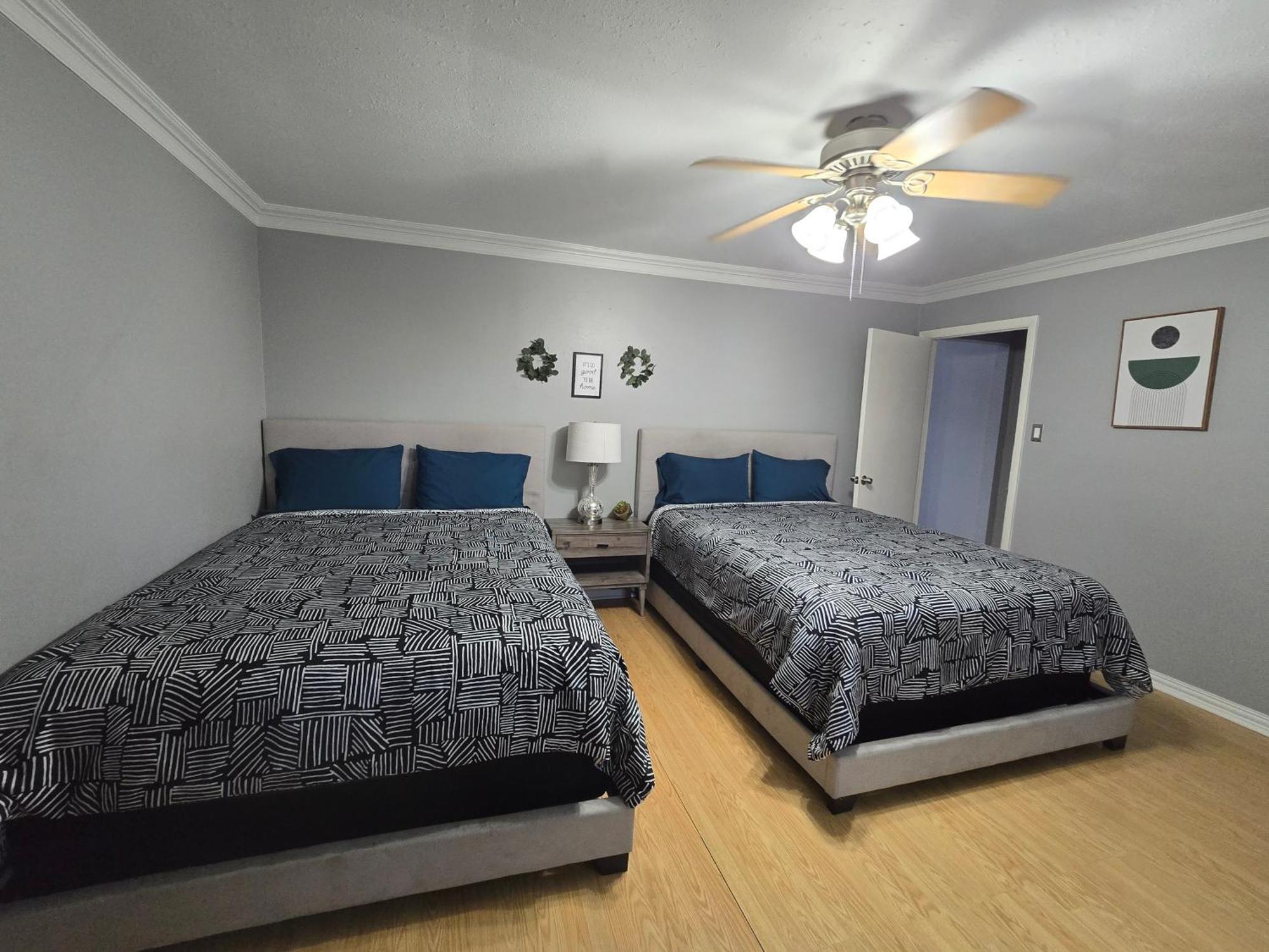 1976Houstongem Luminous Pvtpool & Hottub Dt20Mins For Lrg Families 6Beds 2Bath Villa Luaran gambar